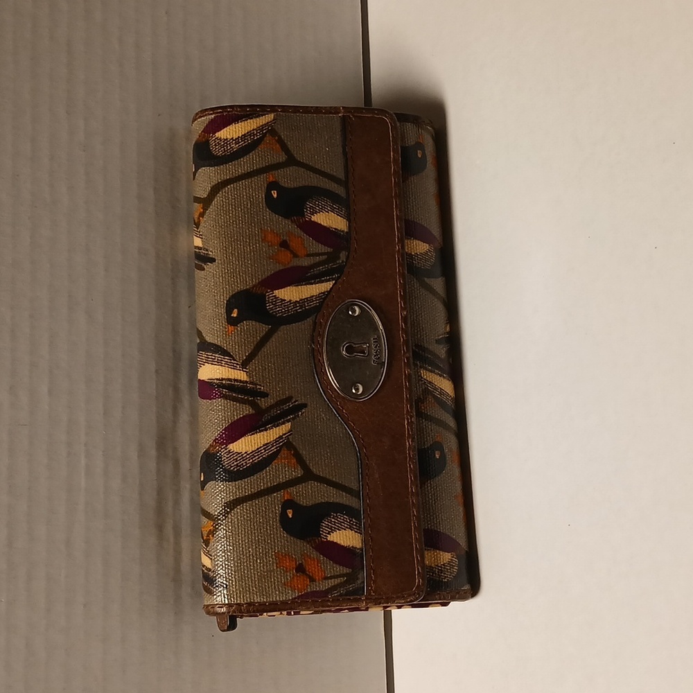 Fossil Vintage Brown Purple Bird Pattern Wallet GUC - Picture 2 of 12